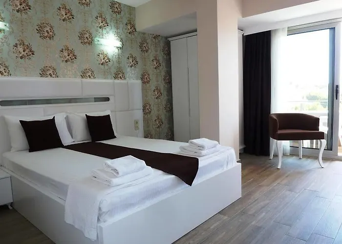 Szálloda Dalian Elite Çeşme