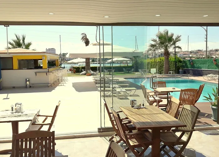 Hotel Dalian Elite Cesme