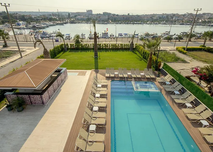 Szálloda Dalian Elite Çeşme