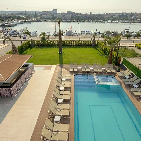 Hotel Dalian Elite Çeşme